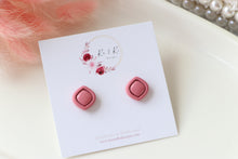 Load image into Gallery viewer, Oval Studs Pink Earrings