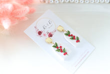 Load image into Gallery viewer, Birth Flower - December