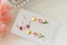 Load image into Gallery viewer, Birth Flower - November