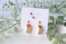 Load image into Gallery viewer, Medium Size Floral Studs
