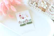 Load image into Gallery viewer, Snow Globe Christmas Earrings – Handmade Holiday Dangle Earrings for Women