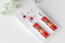 Load image into Gallery viewer, Pringles (Red) Earrings