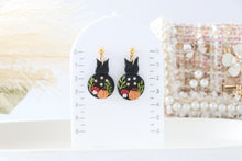 Load image into Gallery viewer, Halloween Cat Earrings