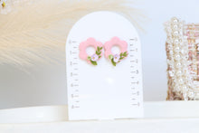 Load image into Gallery viewer, 6 Petal Flower ( Pink )