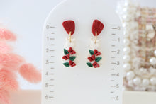 Load image into Gallery viewer, Valentines Day Cat Earrings