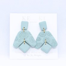 Load image into Gallery viewer, Tri Shape Dangle