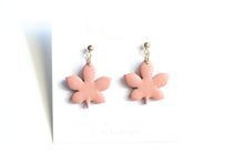 Load image into Gallery viewer, Maple Leaf Earrings