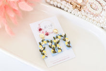 Load image into Gallery viewer, Lemon Earrings - Arch Style
