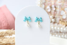 Load image into Gallery viewer, Blue Drop Earrings

